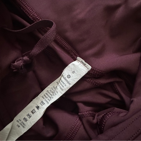 lululemon Fast and Free High-Rise Crop 19” - size 8 - Picture 4 of 5